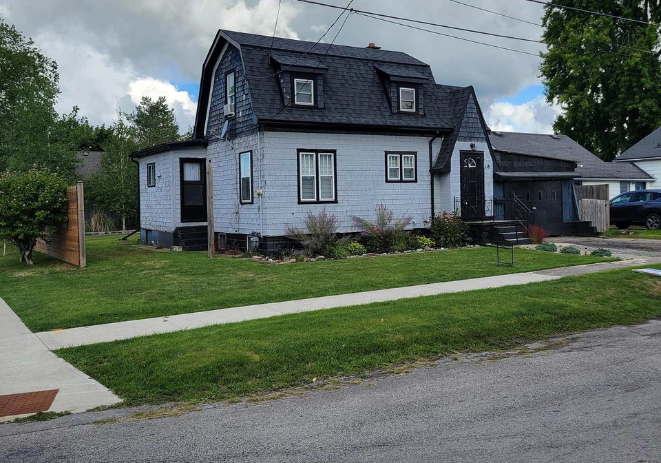 118-st-augustine-avenue-welland-ontario-x12379862