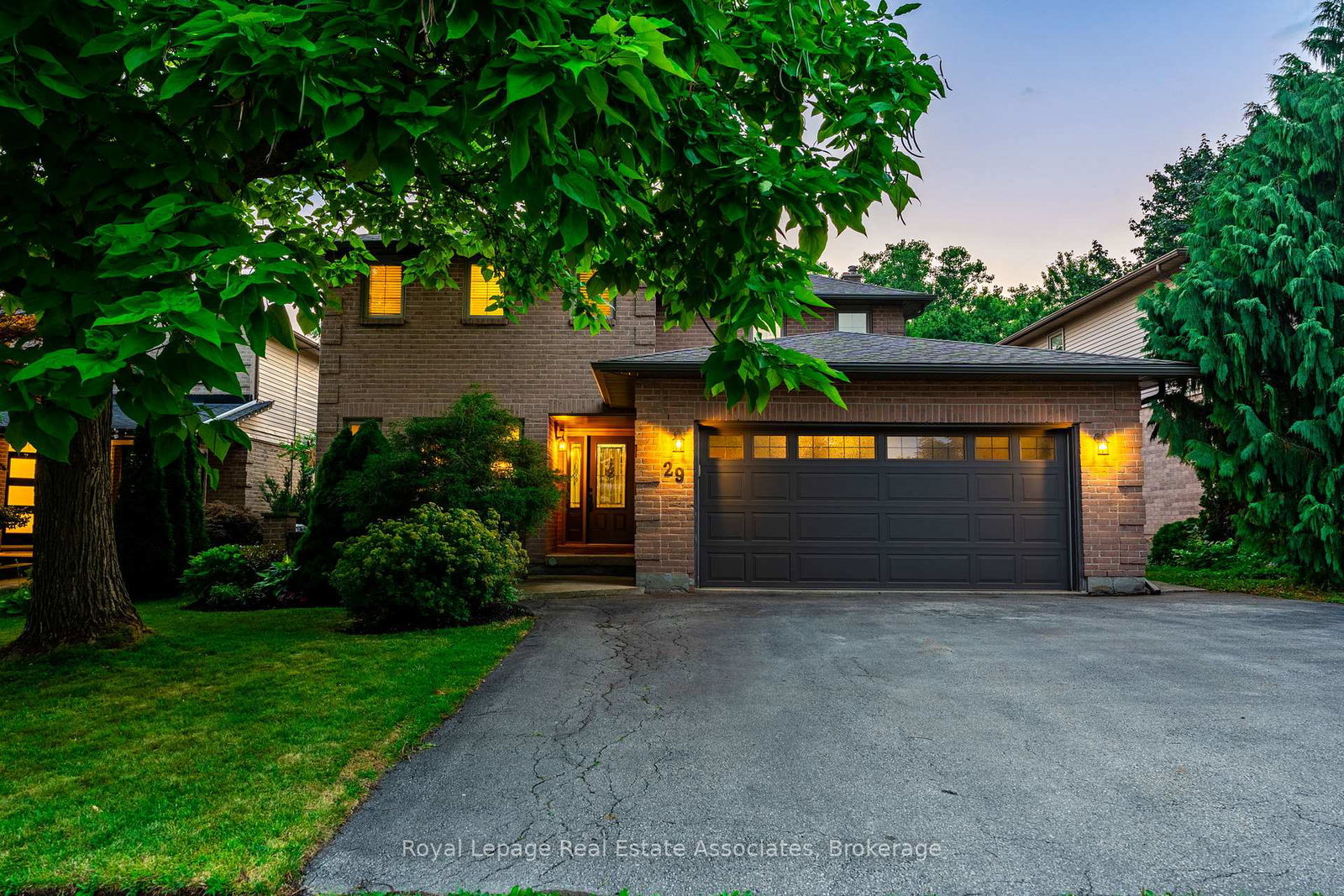 29-laurendale-avenue-hamilton-ontario-x12379948