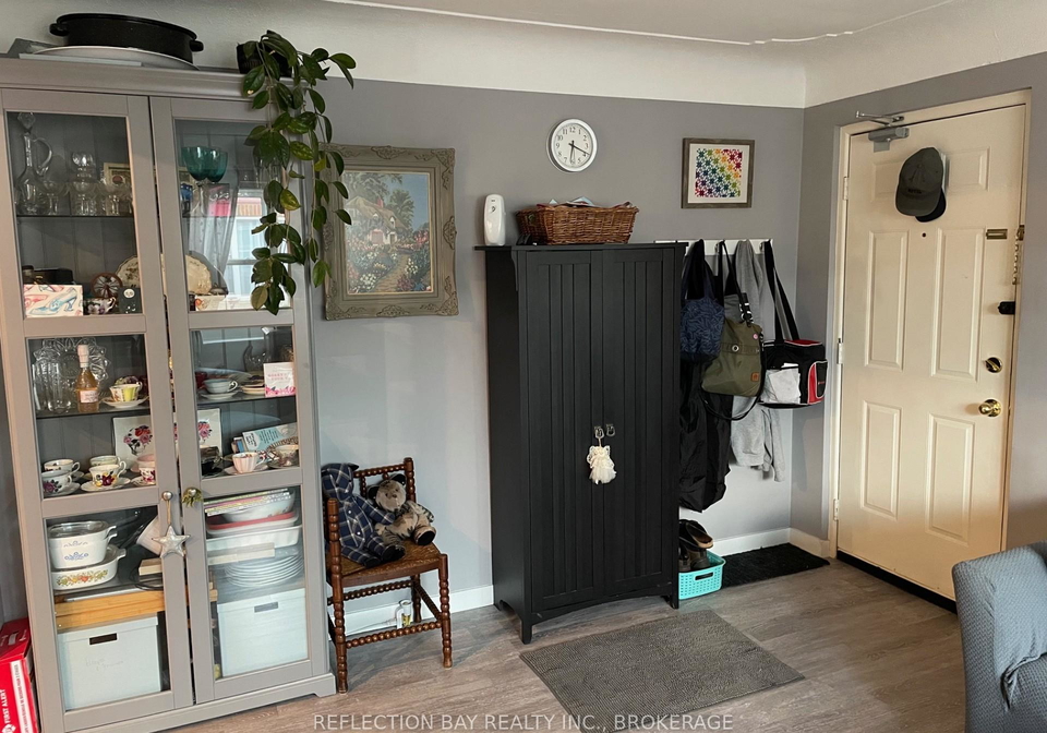 5-applewood-avenue-hamilton-ontario-x12379971