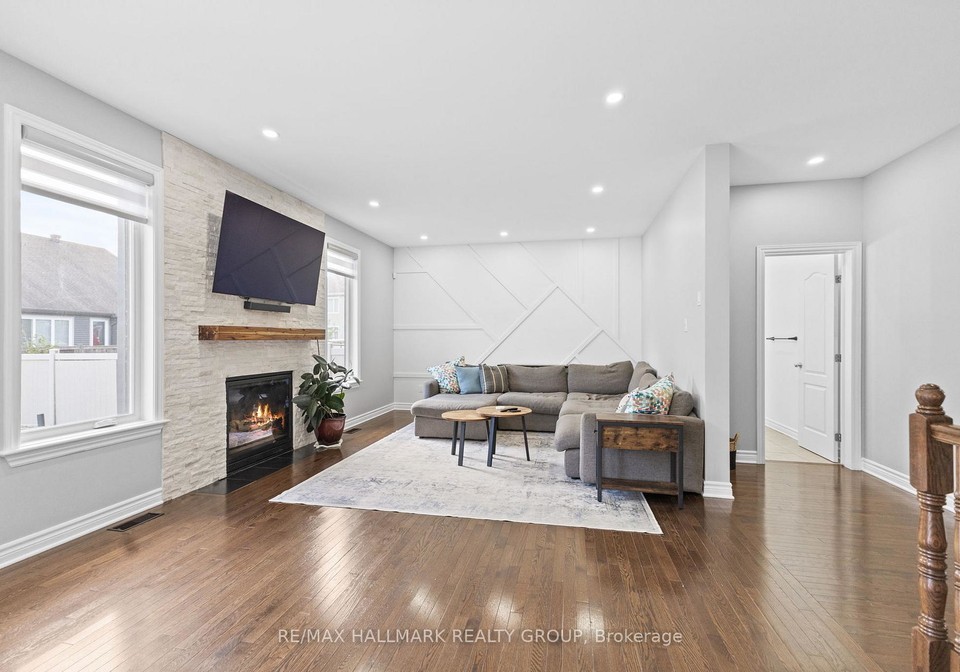 254-gracewood-crescent-ottawa-ontario-x12379998