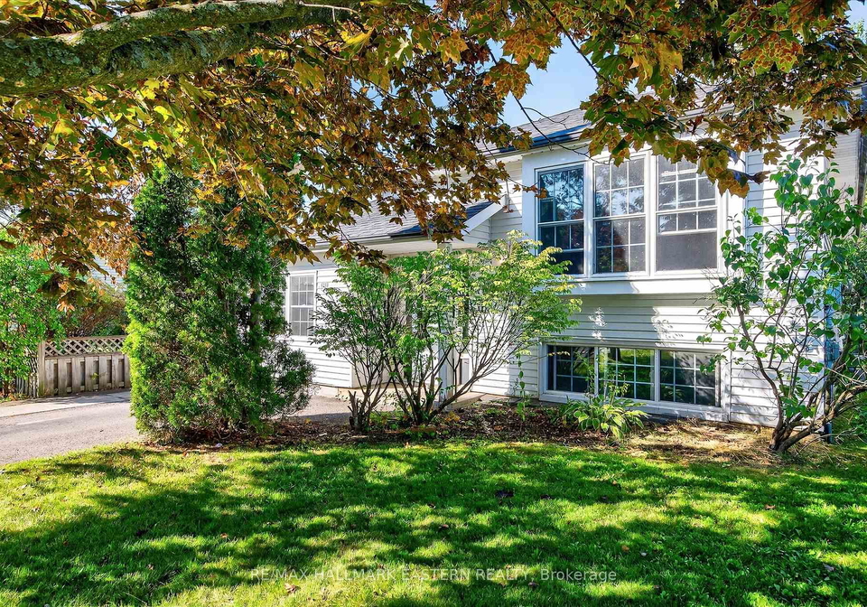 1200-huntington-circle-peterborough-west-ontario-x12380041