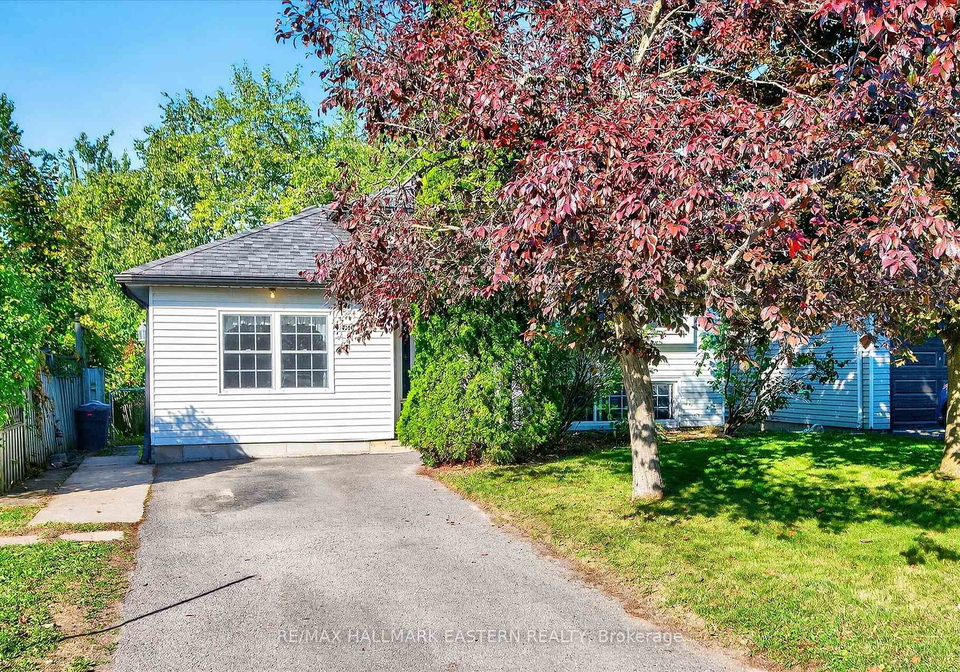 1200-huntington-circle-peterborough-west-ontario-x12380041
