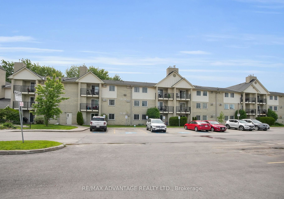 725-deveron-crescent-london-south-ontario-x12380119
