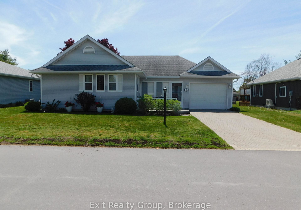5-empire-boulevard-prince-edward-county-ontario-x12380143