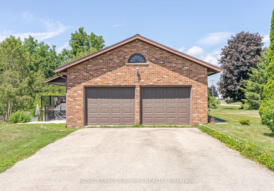 12053-whittaker-road-malahide-ontario-x12380206