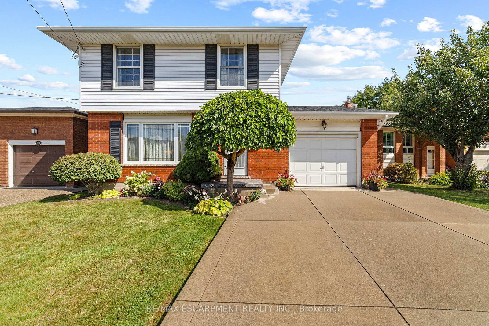 47-leaway-avenue-hamilton-ontario-x12380207