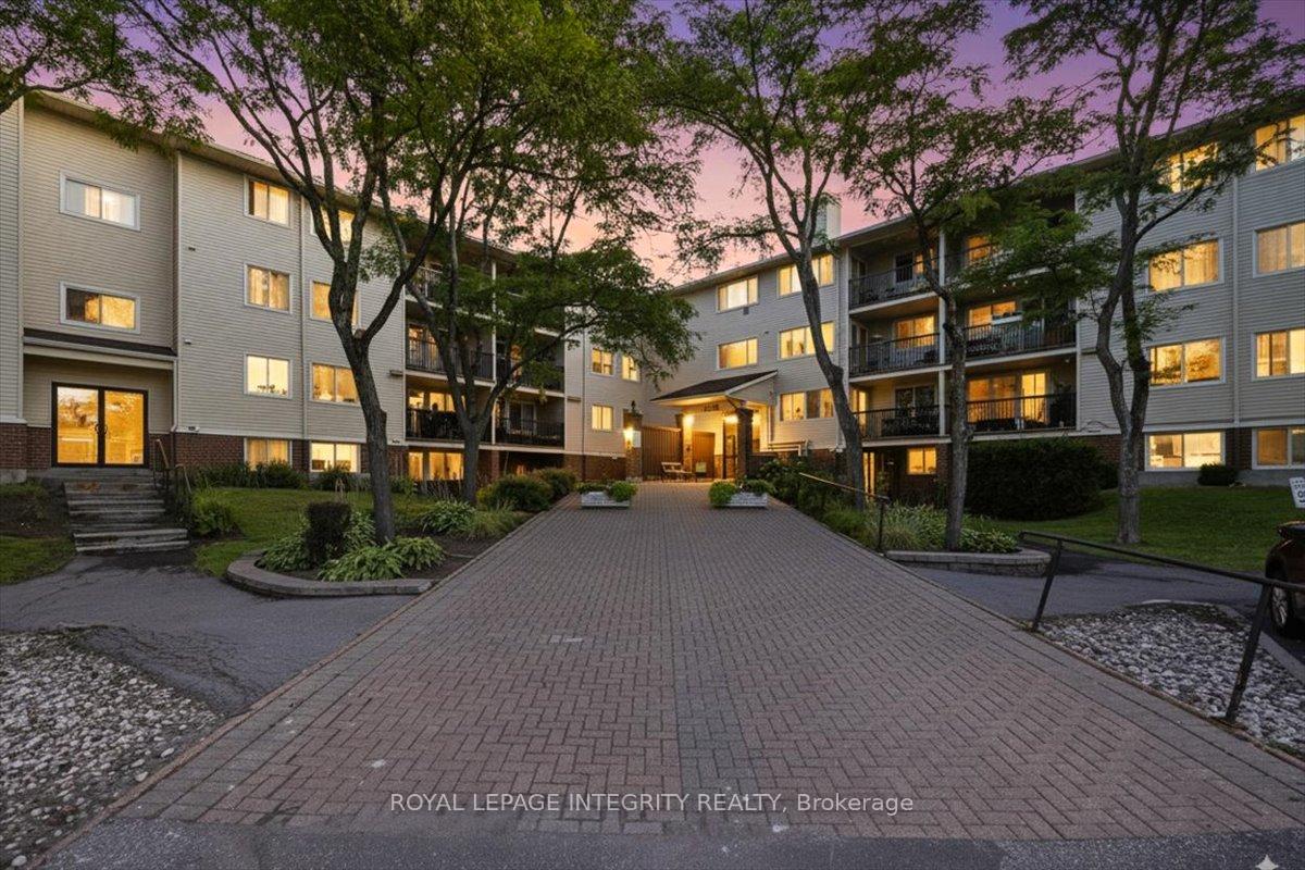 6470-bilberry-drive-ottawa-ontario-x12380409