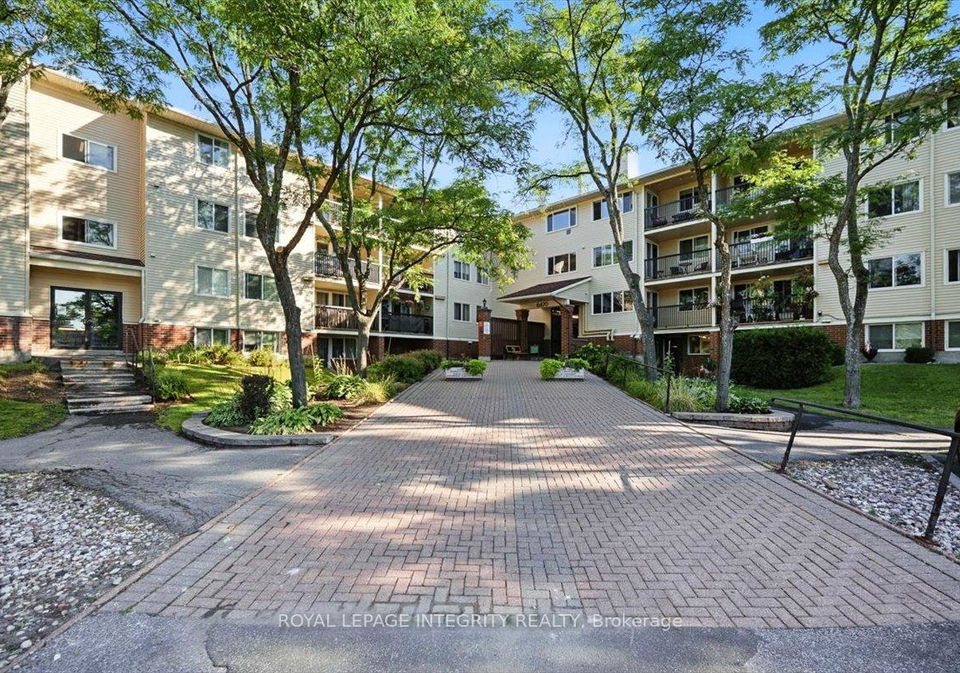 6470-bilberry-drive-ottawa-ontario-x12380409