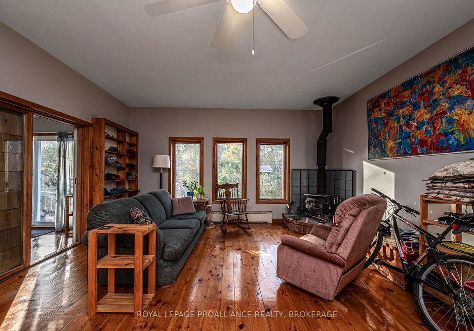 102-livingston-avenue-kingston-ontario-x12380414