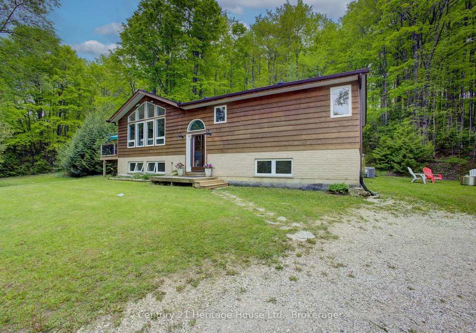 423080-rocky-saugeen-road-west-grey-ontario-x12380446