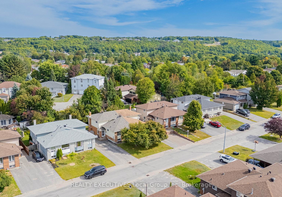 534-bromley-avenue-north-bay-ontario-x12380455