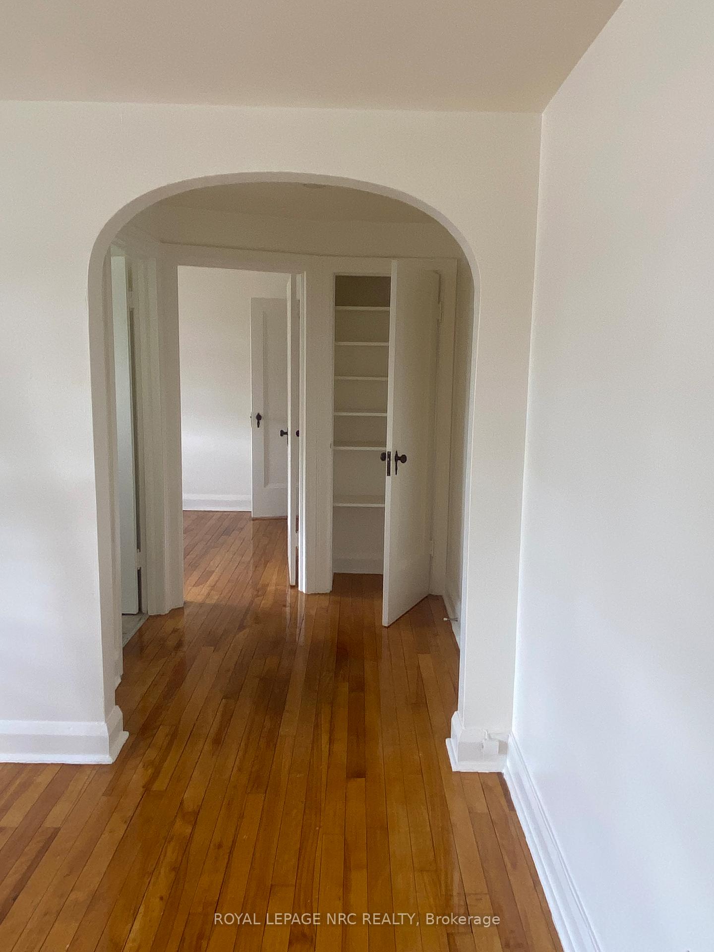 597-niagara-street-st-catharines-ontario-x12380533