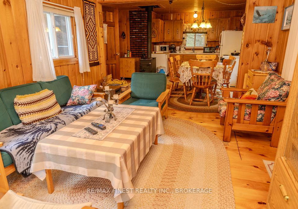 1203-farm-gate-lane-north-frontenac-ontario-x12380552