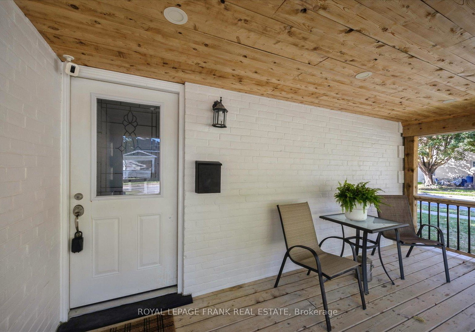 29-ridout-street-kawartha-lakes-ontario-x12380649