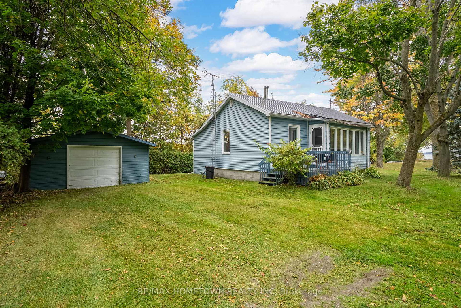 6235-sara-drive-south-glengarry-ontario-x12380722