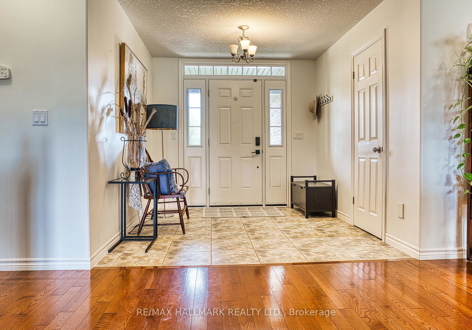 735-s-wellington-avenue-s-north-perth-ontario-x12380820