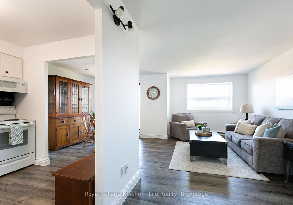 330-sixth-avenue-w-north-bay-ontario-x12380870