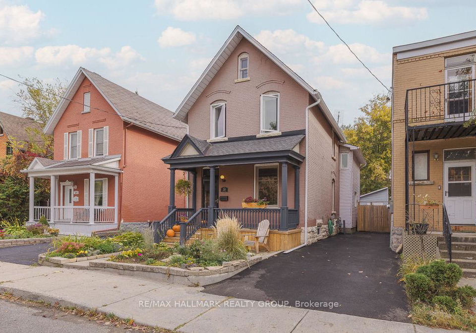 38-elm-street-ottawa-ontario-x12381242