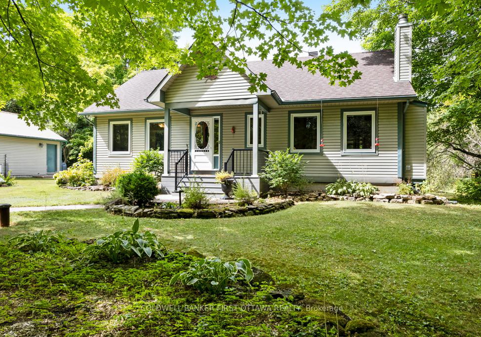 1556-drummond-conc-10a-drummondnorth-elmsley-ontario-x12381315