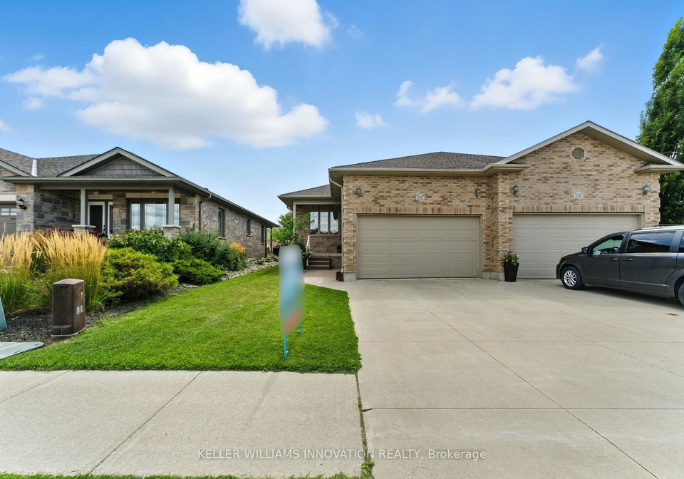 242-hutton-street-e-north-perth-ontario-x12381373