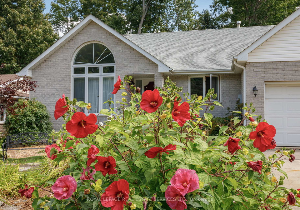 32-pollard-drive-meaford-ontario-x12381410
