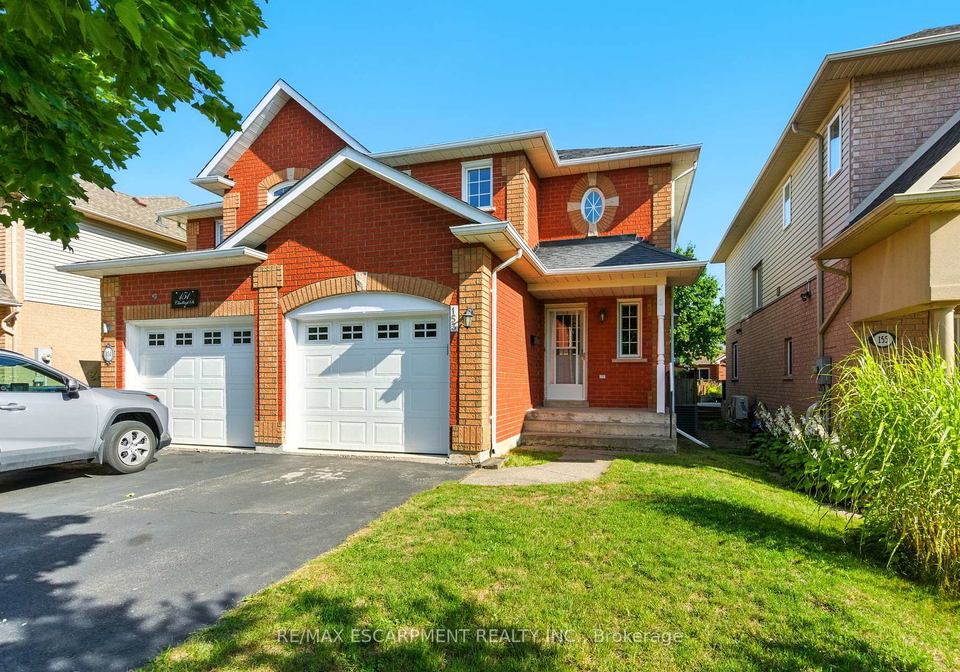 153-chudleigh-street-hamilton-ontario-x12381418