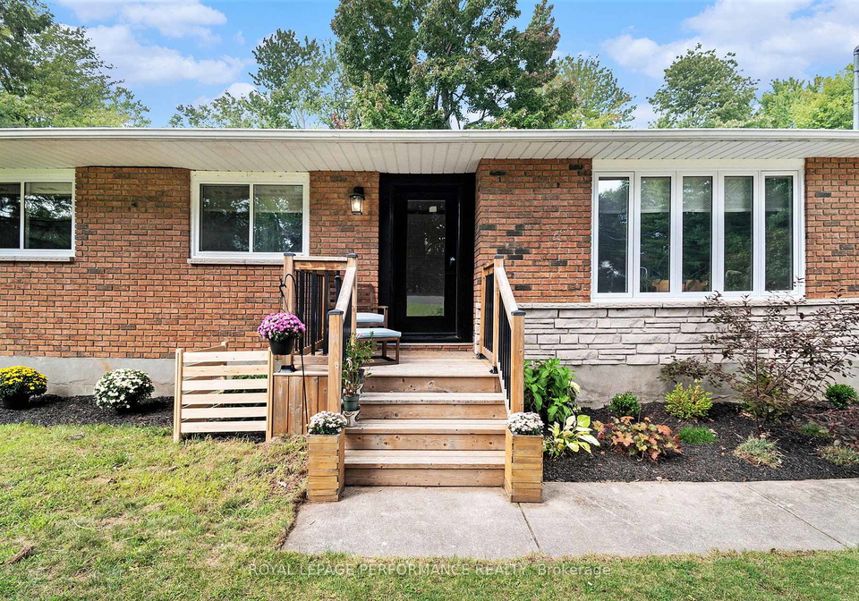 934-galaxie-avenue-ottawa-ontario-x12381427