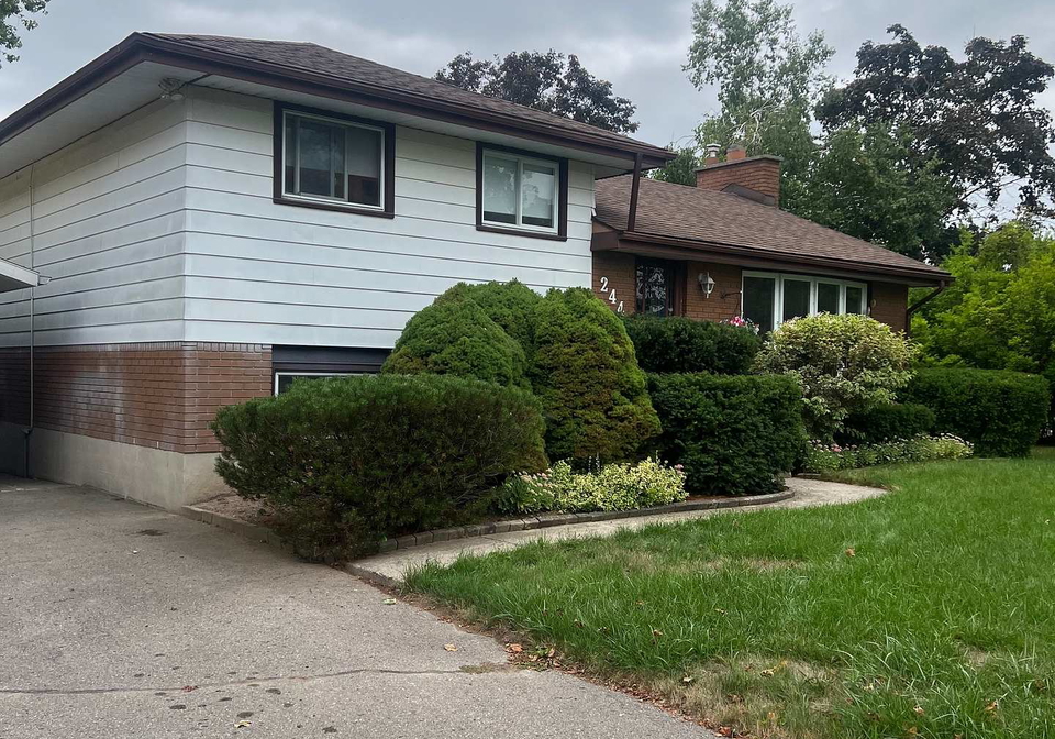 244-mcgill-street-quinte-west-ontario-x12381514