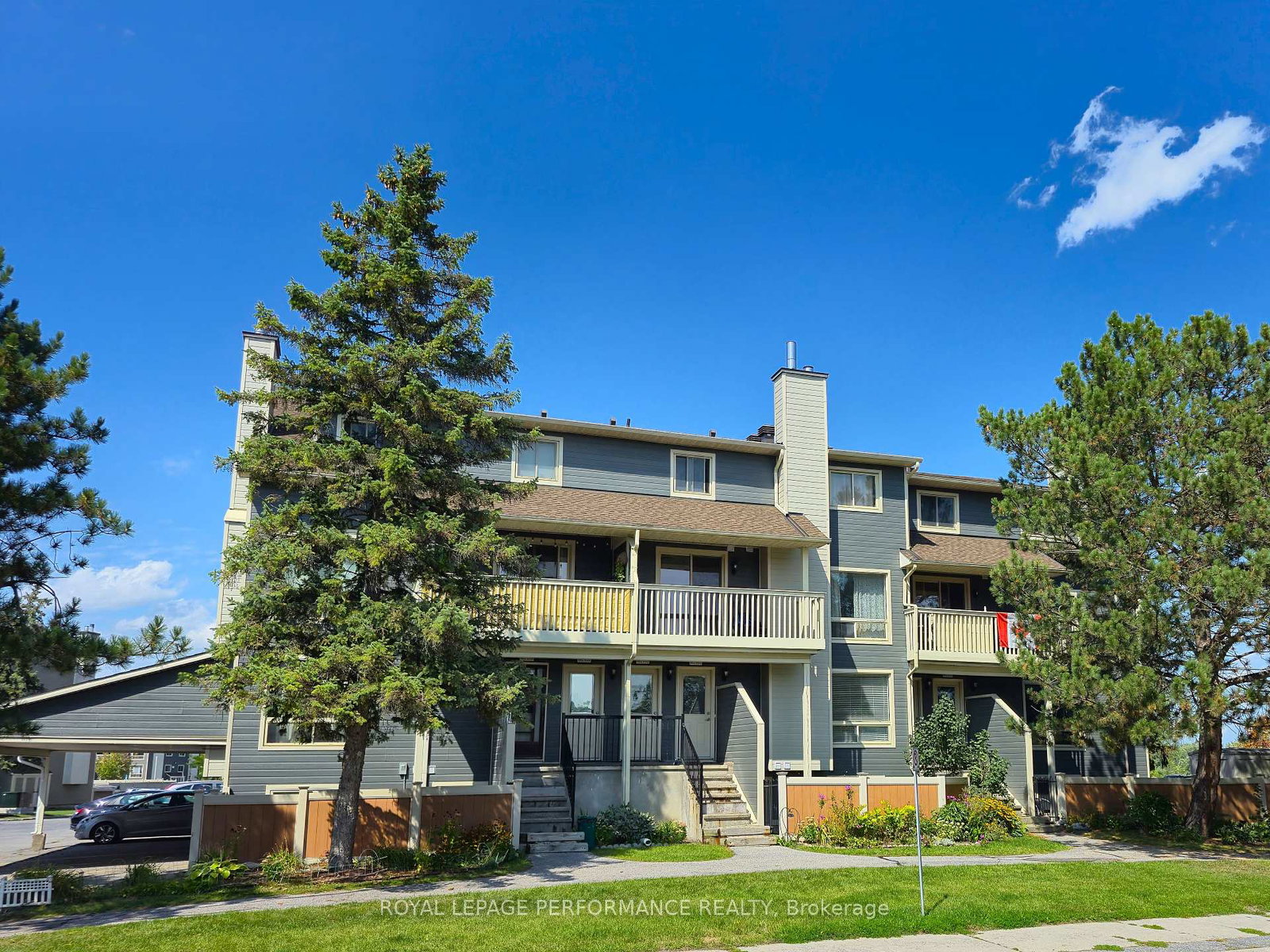802-st-andre-drive-ottawa-ontario-x12381516