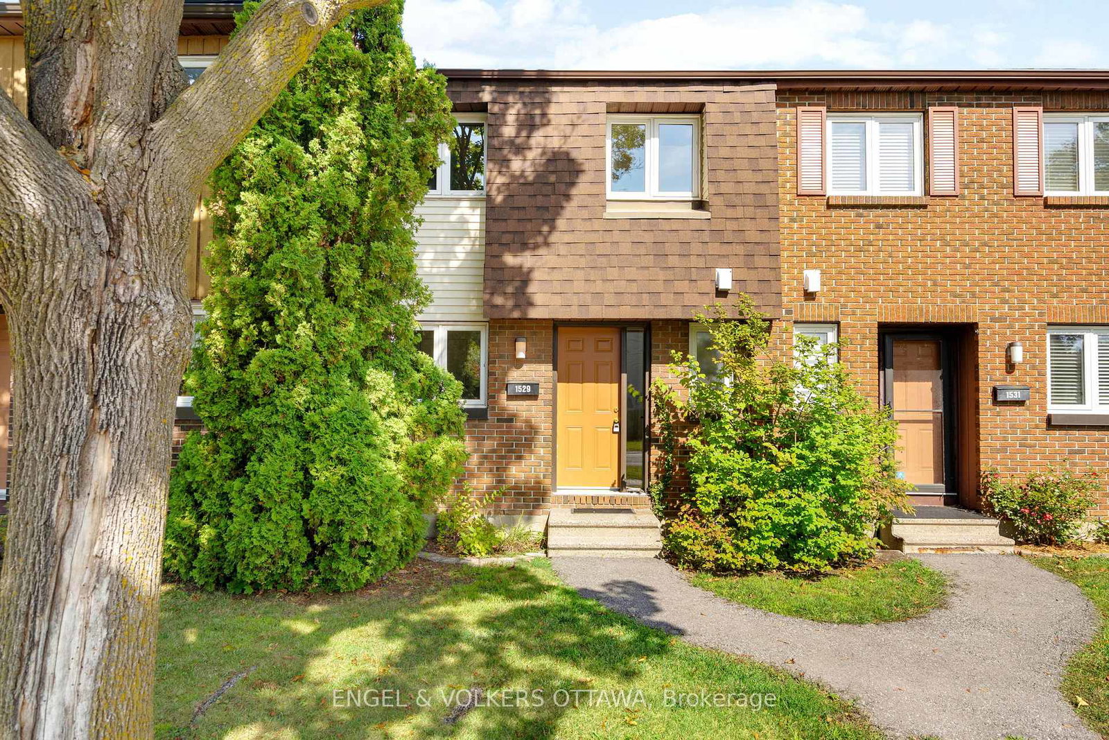 1529-meadowbrook-road-ottawa-ontario-x12381683