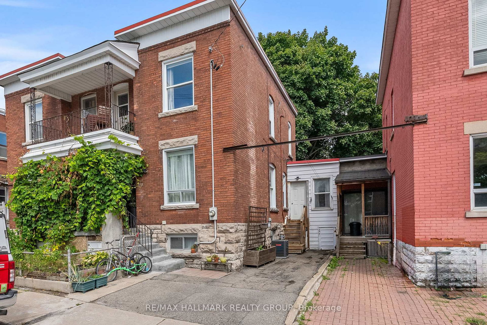 155-percy-street-ottawa-ontario-x12381727