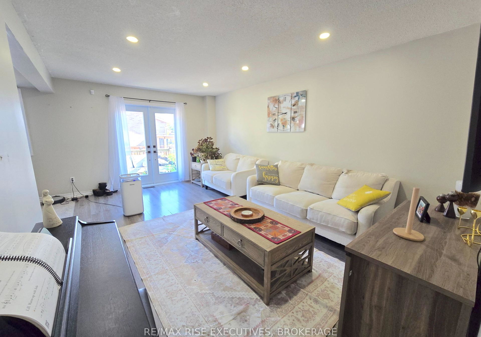 1117-wintergreen-crescent-kingston-ontario-x12381728