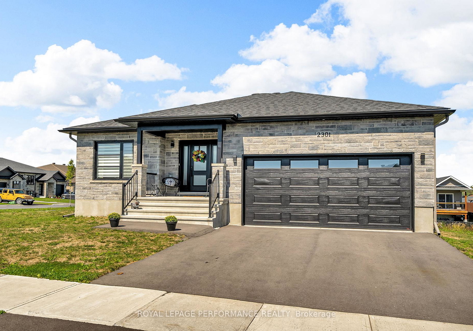 2301-crewson-court-cornwall-ontario-x12381848