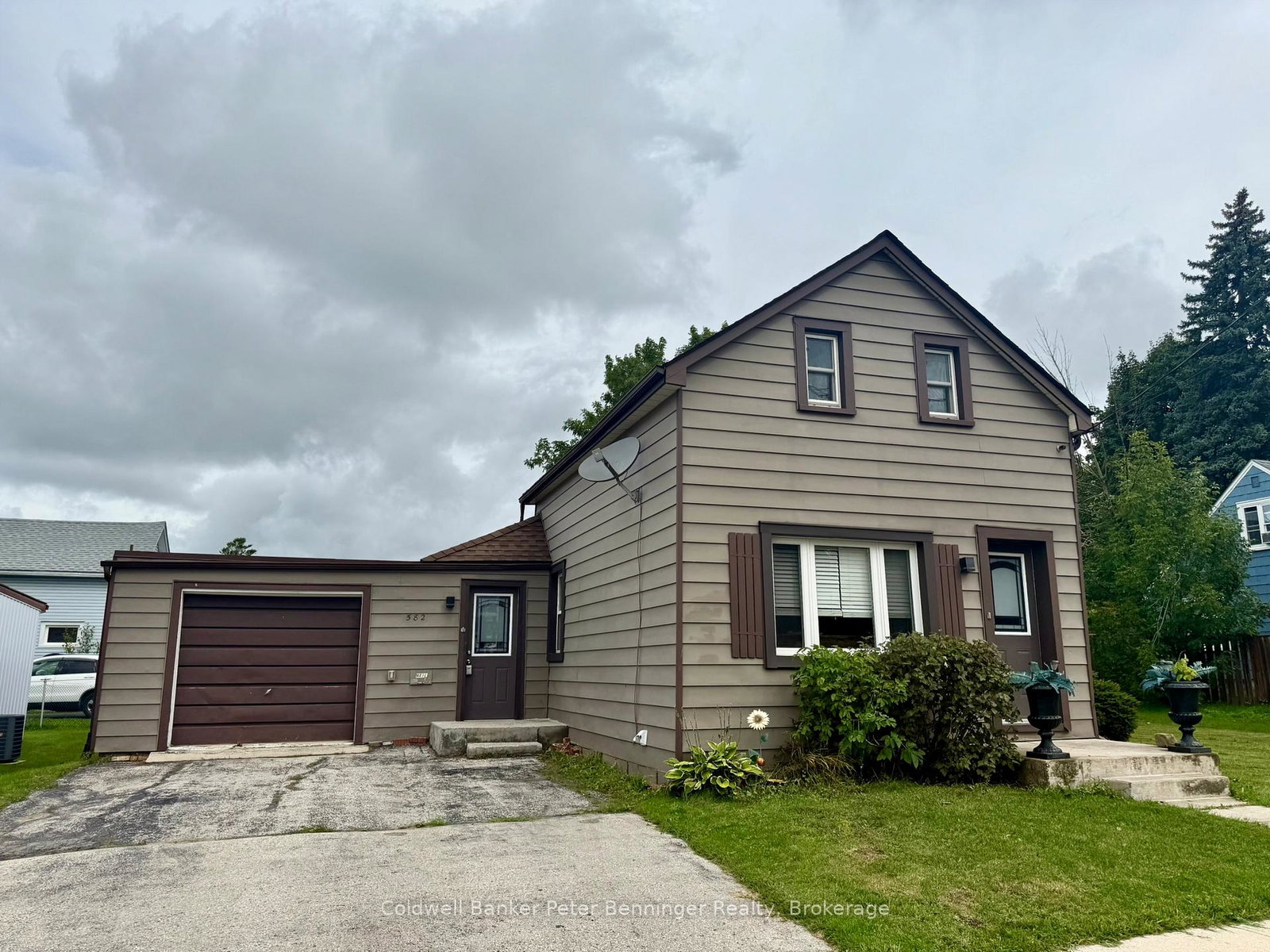 582-9th-street-hanover-ontario-x12381873