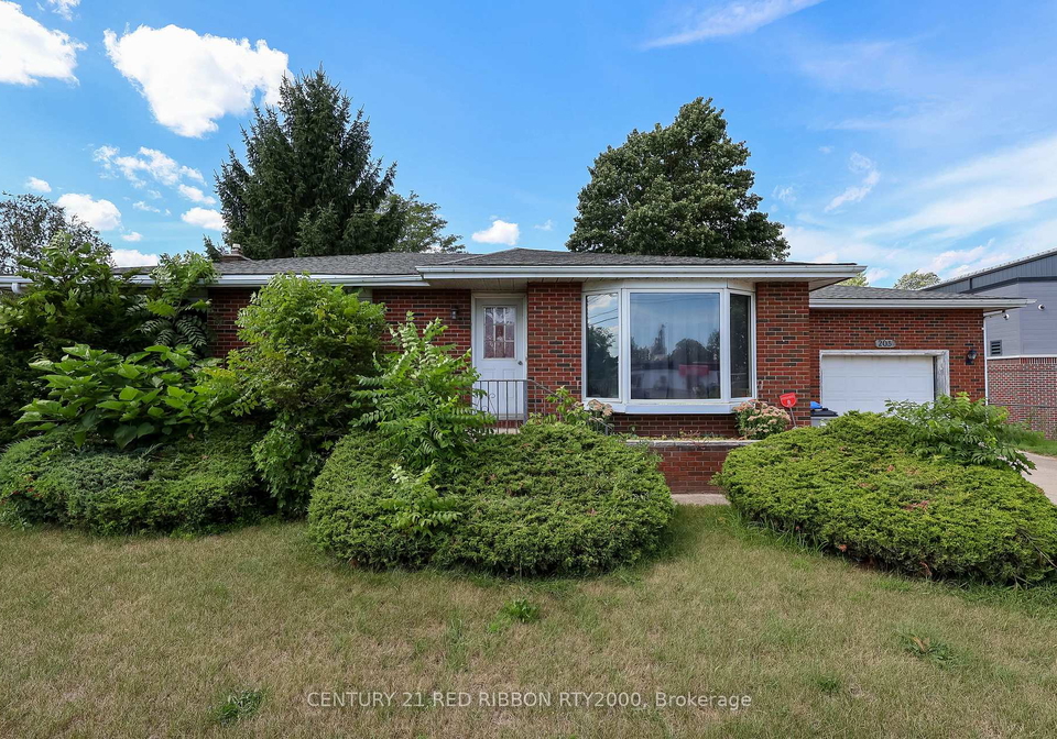 205-metcalfe-street-e-strathroy-caradoc-ontario-x12381929