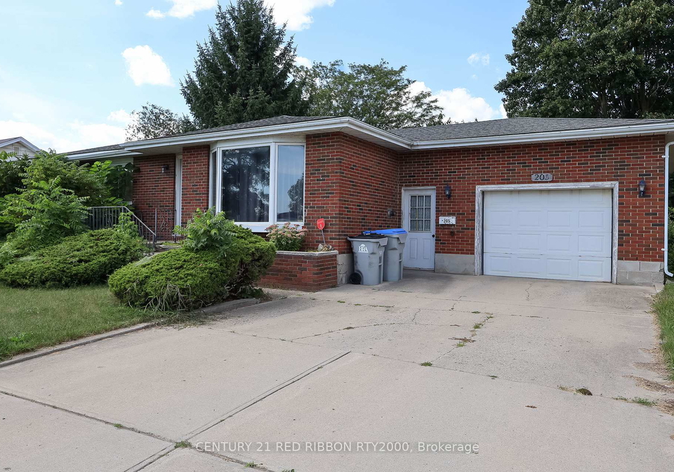 205-metcalfe-street-e-strathroy-caradoc-ontario-x12381929