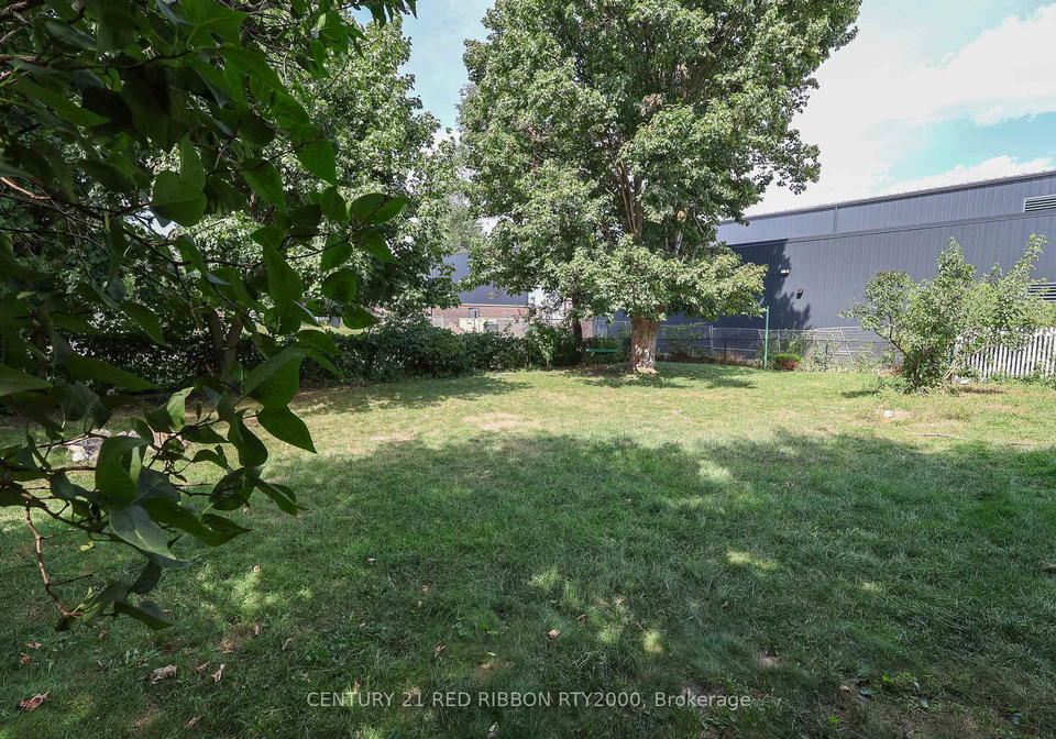205-metcalfe-street-e-strathroy-caradoc-ontario-x12381929