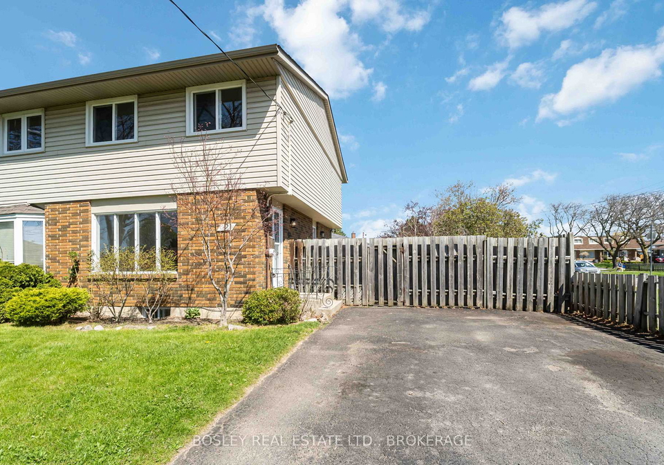 2-crescentwood-drive-st-catharines-ontario-x12382082