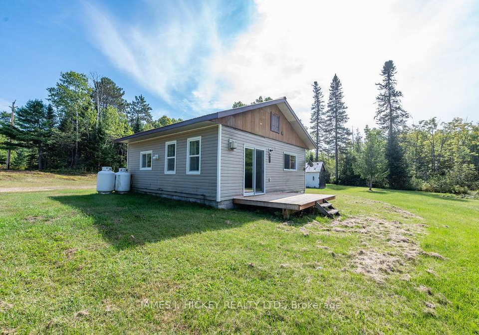 37335-highway-17-highway-laurentian-hills-ontario-x12382151
