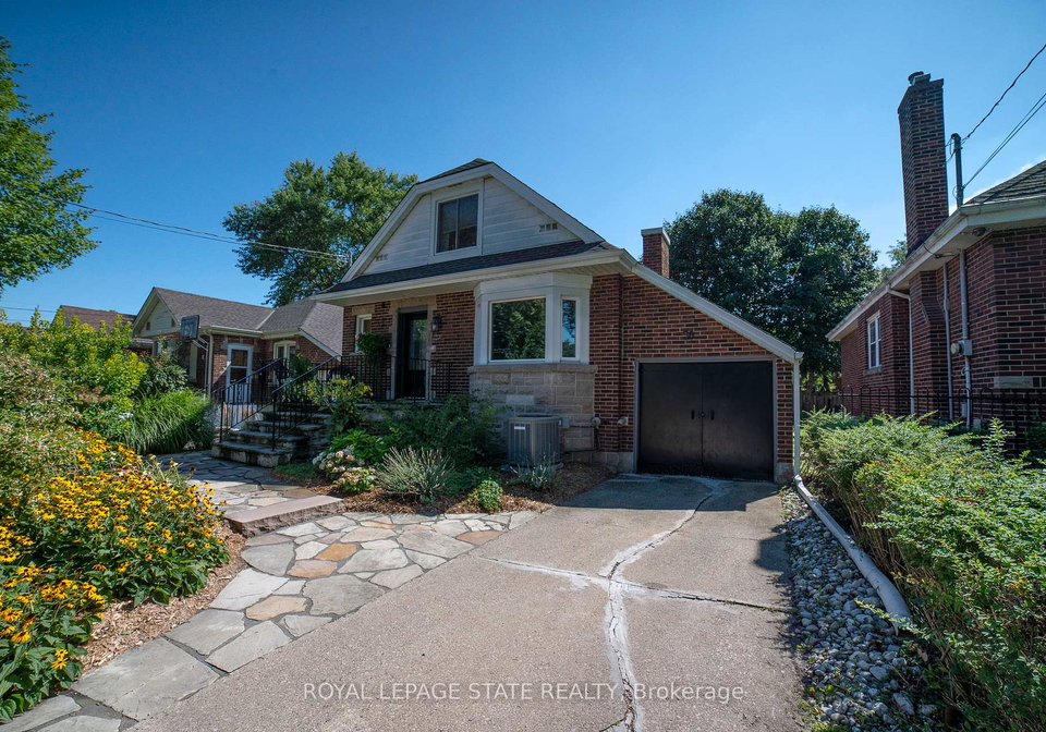 38-kenmore-road-hamilton-ontario-x12382178