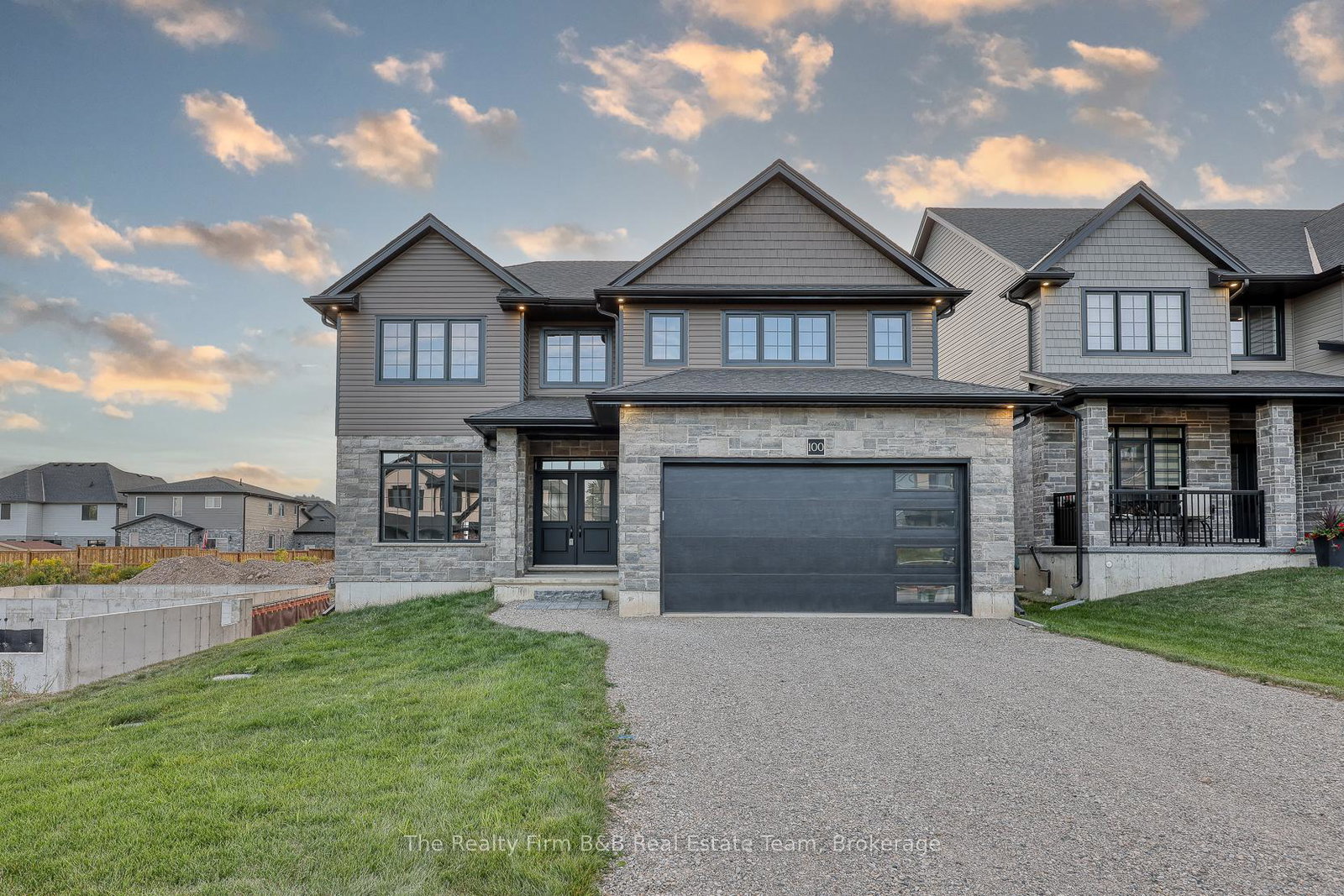 100-graydon-drive-south-west-oxford-ontario-x12382305