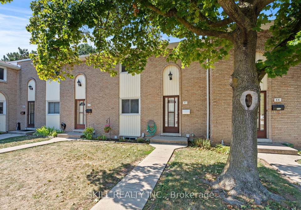 151-gateshead-crescent-hamilton-ontario-x12382311