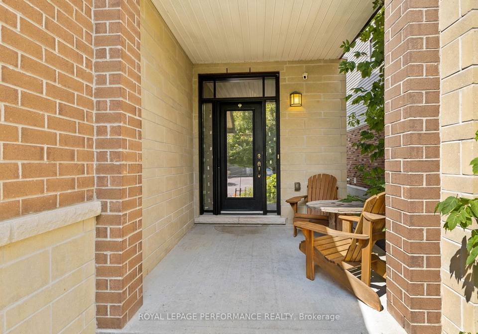 160-mattingly-way-ottawa-ontario-x12382321