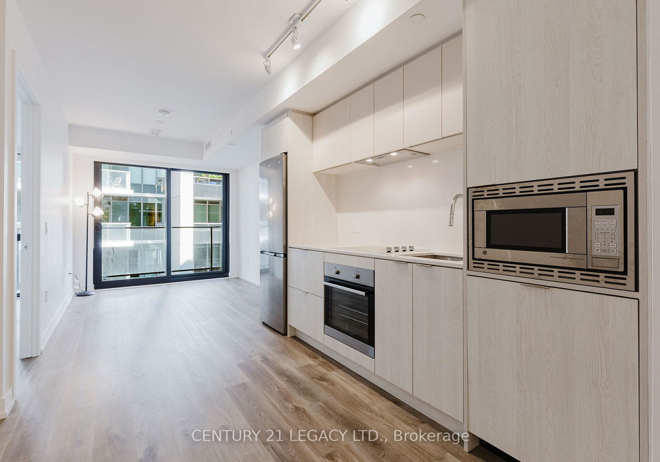 1-jarvis-street-hamilton-ontario-x12382483