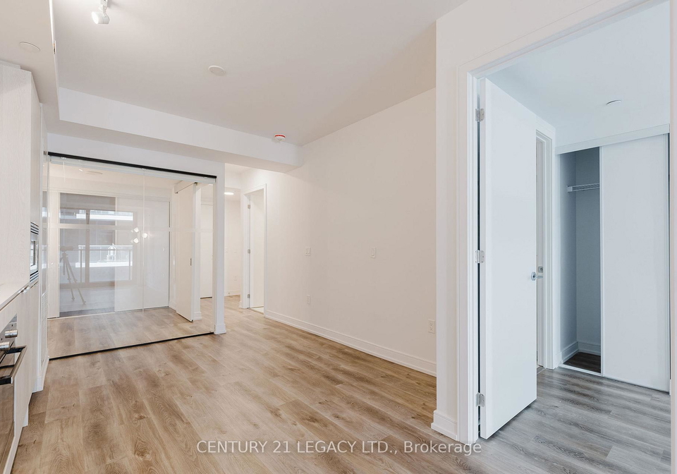 1-jarvis-street-hamilton-ontario-x12382483