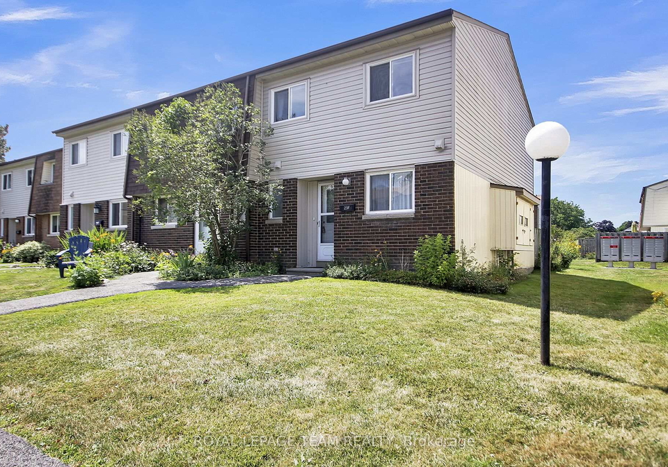 23-sonnet-crescent-ottawa-ontario-x12382490