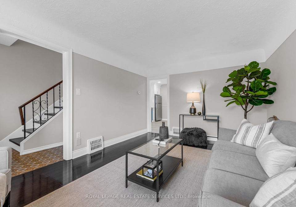 294-cope-street-hamilton-ontario-x12382677
