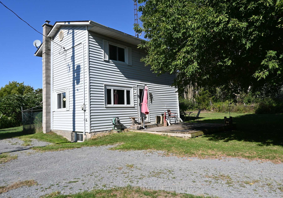 85-pykeveiw-drive-n-leeds-and-the-thousand-islands-ontario-x12382760