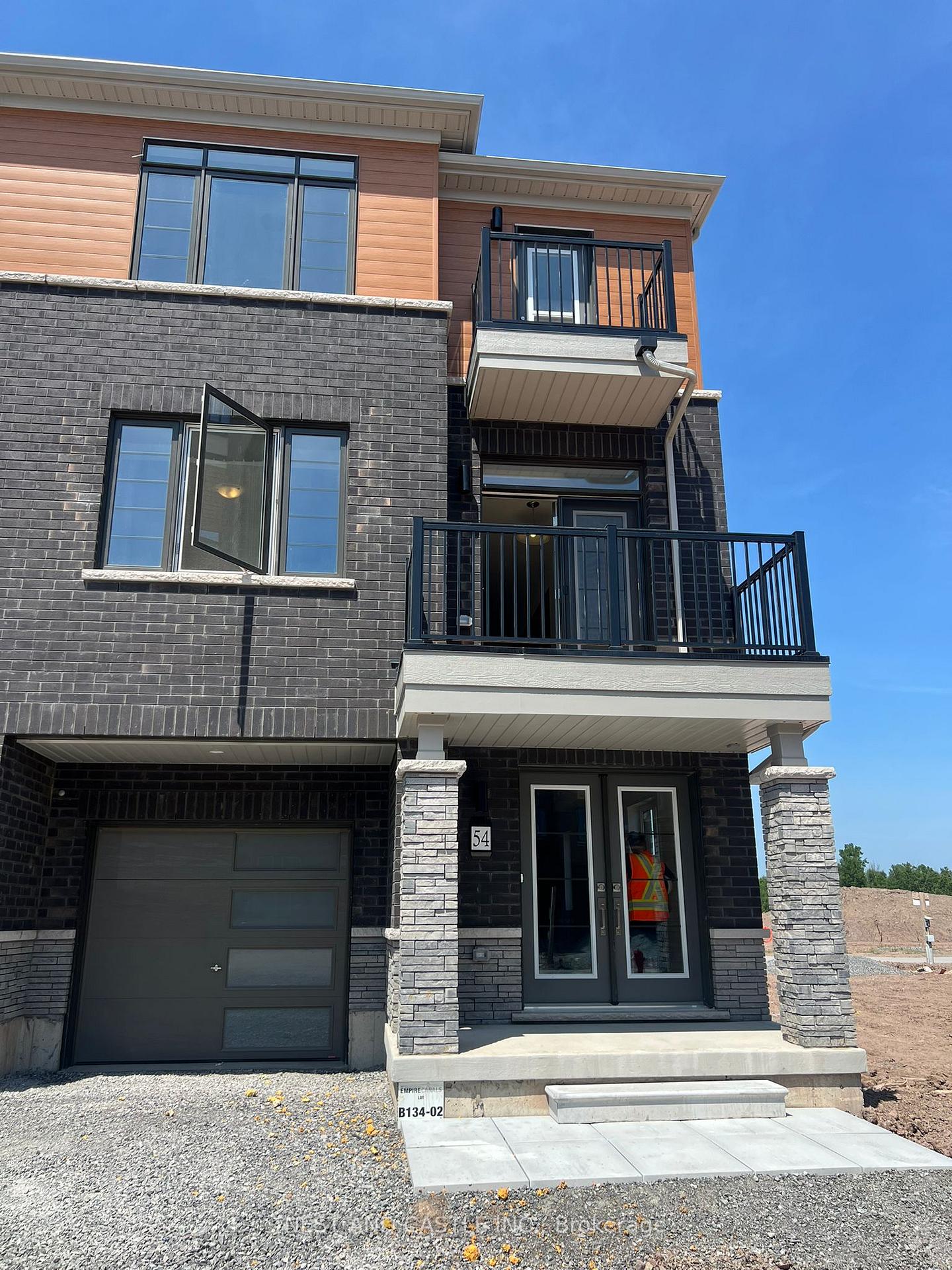 54-pogie-drive-welland-ontario-x12382926