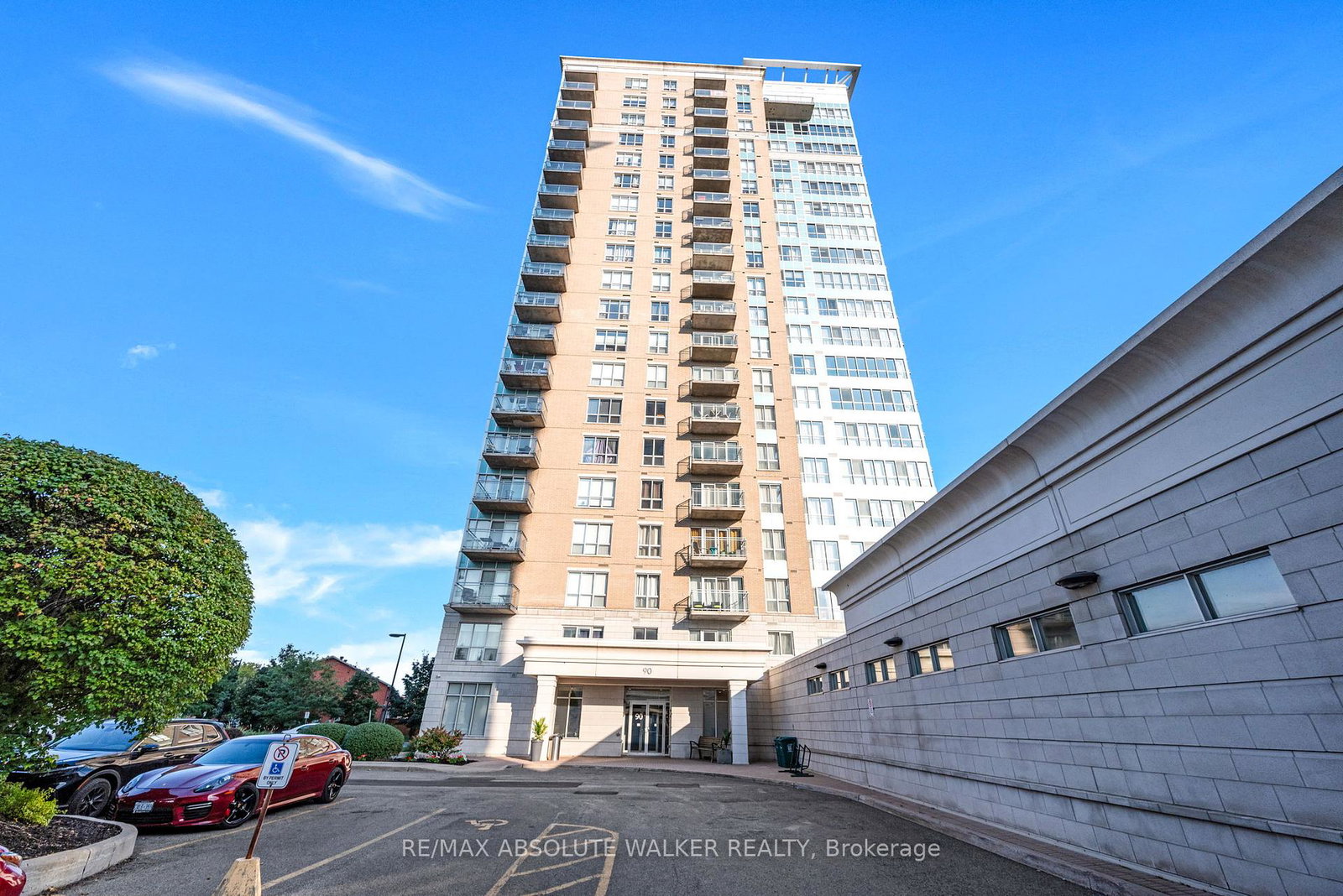 90-landry-street-ottawa-ontario-x12383030